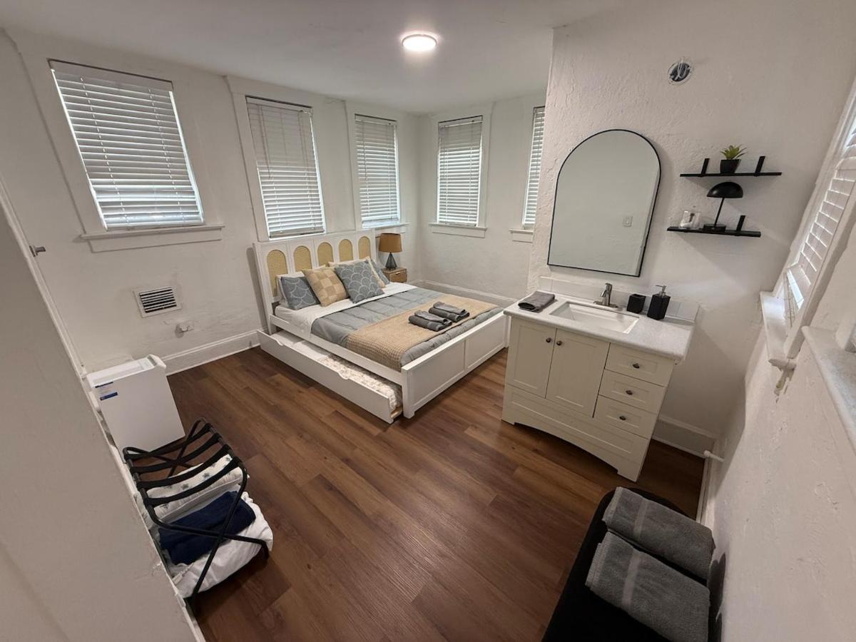 Villa Bayhome Edgewater Miami