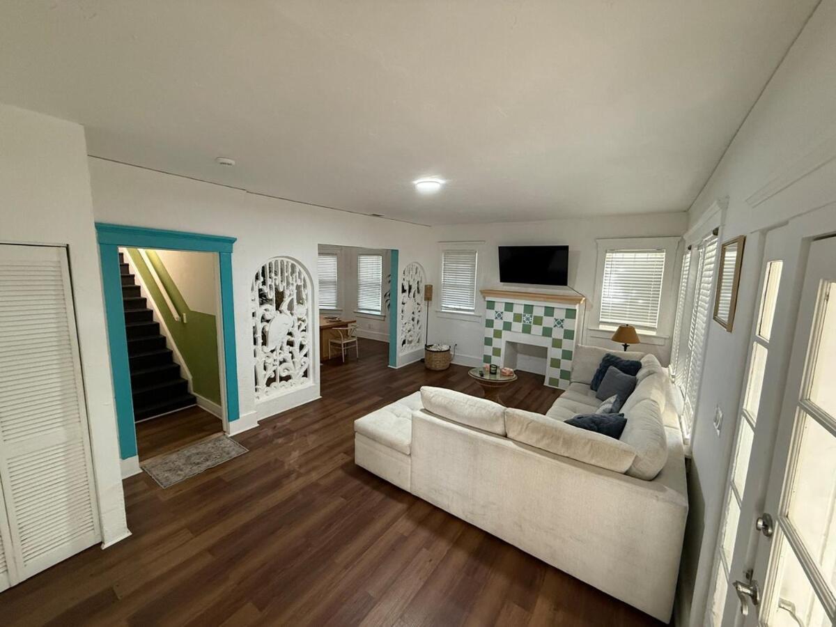 Bayhome Edgewater